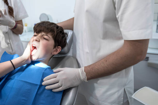 Best Broken Tooth Emergency  in Forestville, CA